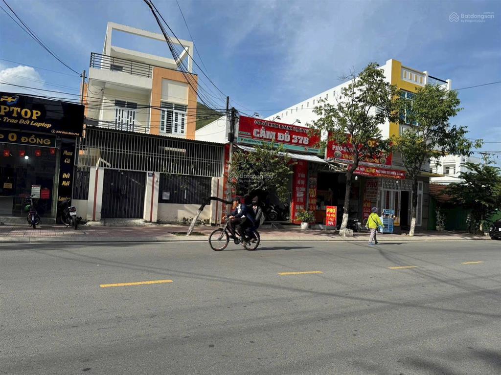 Chỉ 12,5 tỷ  bán đất mặt tiền điện biên phủ vĩnh hòa, bắc nha trang
