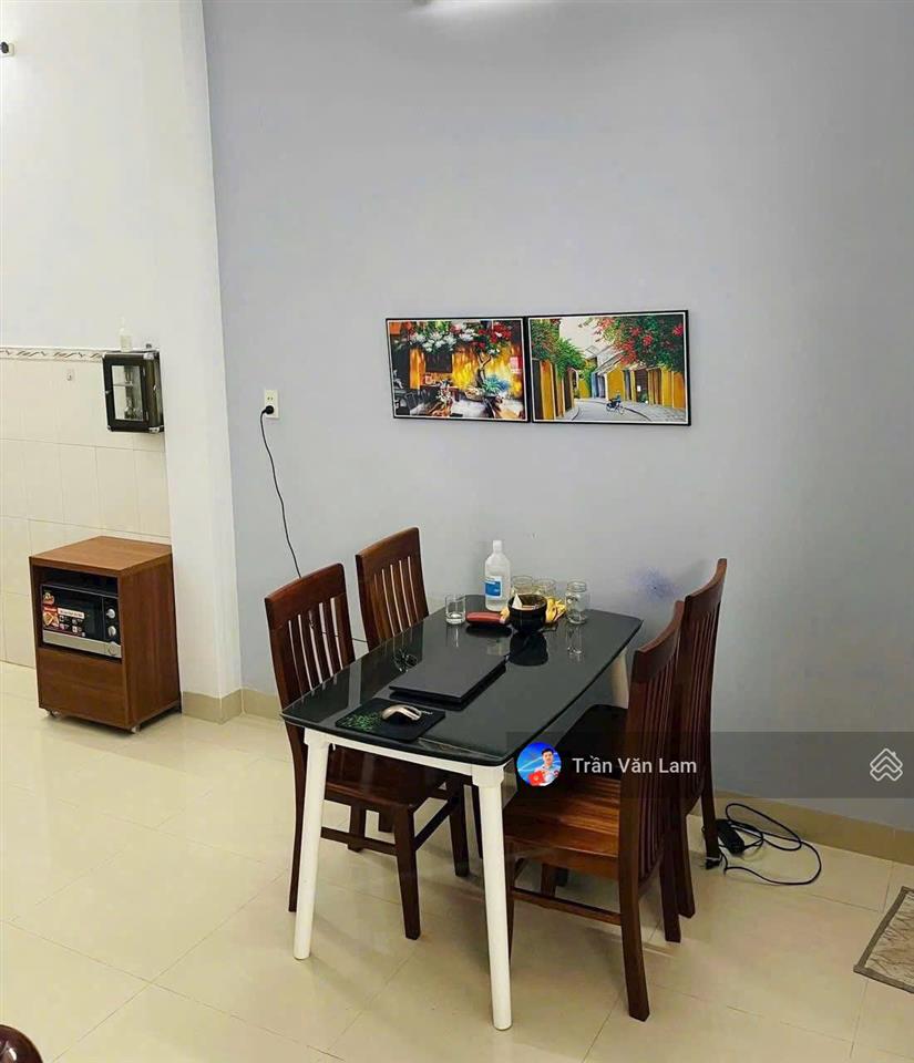 Bán nhà 2 tầng gần biển chỉ 4,65 tỷ, có dòng tiền 11,5 tr/tháng