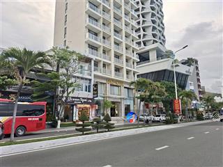 Bán nhà 3 tầng 2 mặt tiền trực diện biển phạm văn đồng bắc nha trang  ngang rộng 7m cực đẹp