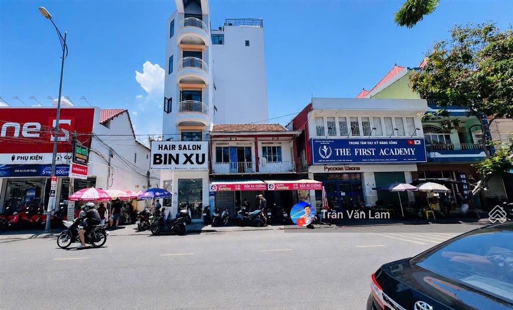 Bán nhà mặt tiền đường hòn chồng bắc nha trang  đi bộ tắm biển