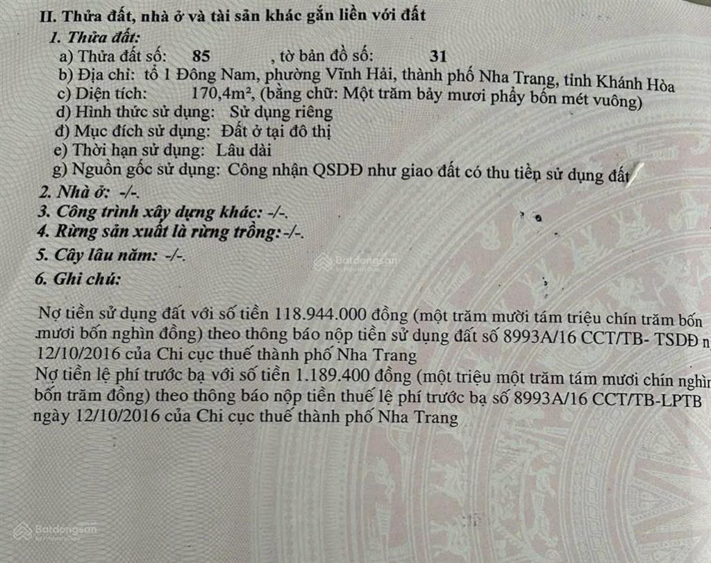 Bán nhà 2 tầng ngang 8m  góc 2 mặt tiền vị trí vàng kinh doanh cách bãi tắm biển chỉ 200m