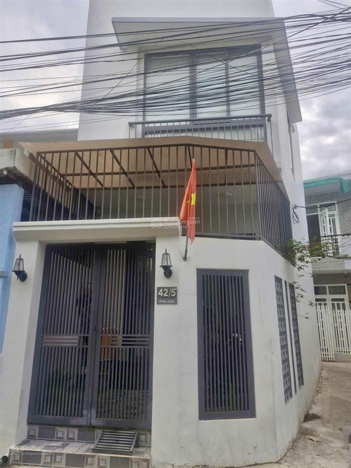 Bán nhà 2 tầng góc 3 mặt thoáng đường ô tô chỉ 500m ra biển nha trang  chỉ 4,18 tỷ