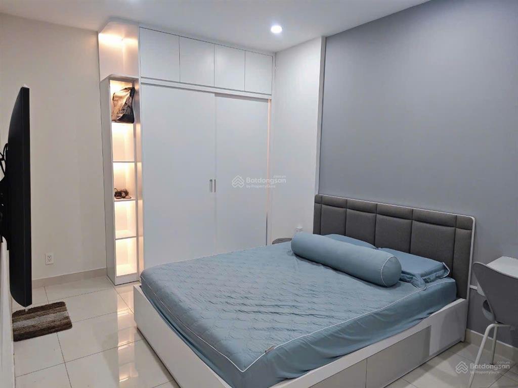 Bán căn hộ 2pn, 72m2 giá 7.2 tỷ, full nội thất.  0964 998 ***