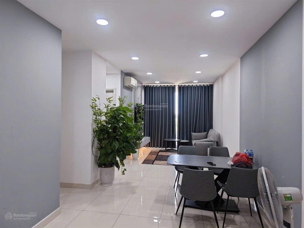 Bán căn hộ 2pn, 72m2 giá 7.2 tỷ, full nội thất.  0964 998 ***