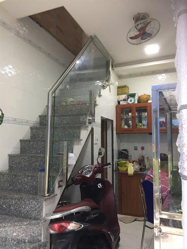Bán nhà góc 2 mặt hẻm, giá chỉ 3 tỷ, diện tích 11,7m², 1t2l.  0964 998 ***