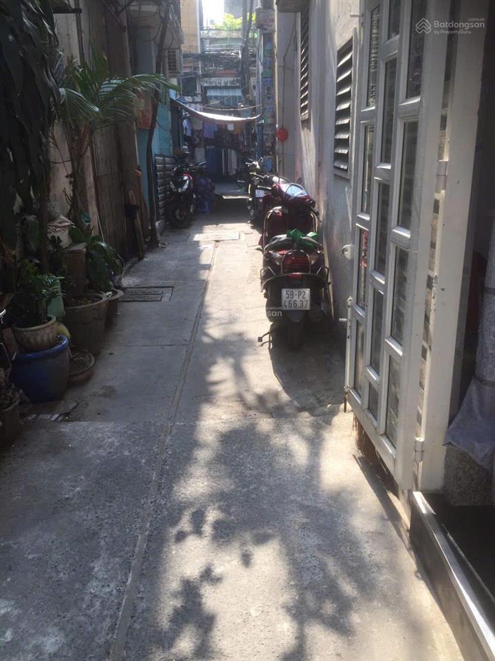 Bán nhà góc 2 mặt hẻm, giá chỉ 3 tỷ, diện tích 11,7m², 1t2l.  0964 998 ***