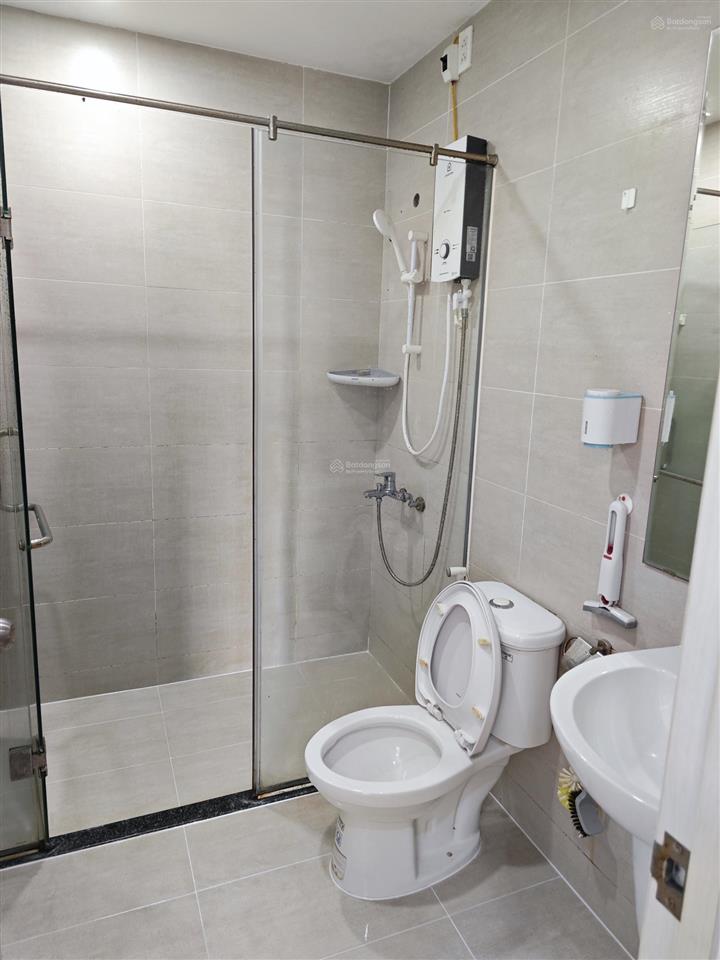 Cho thuê căn hộ cộng hòa garden, căn góc giá 14, full nội thất.  0964 998 ***