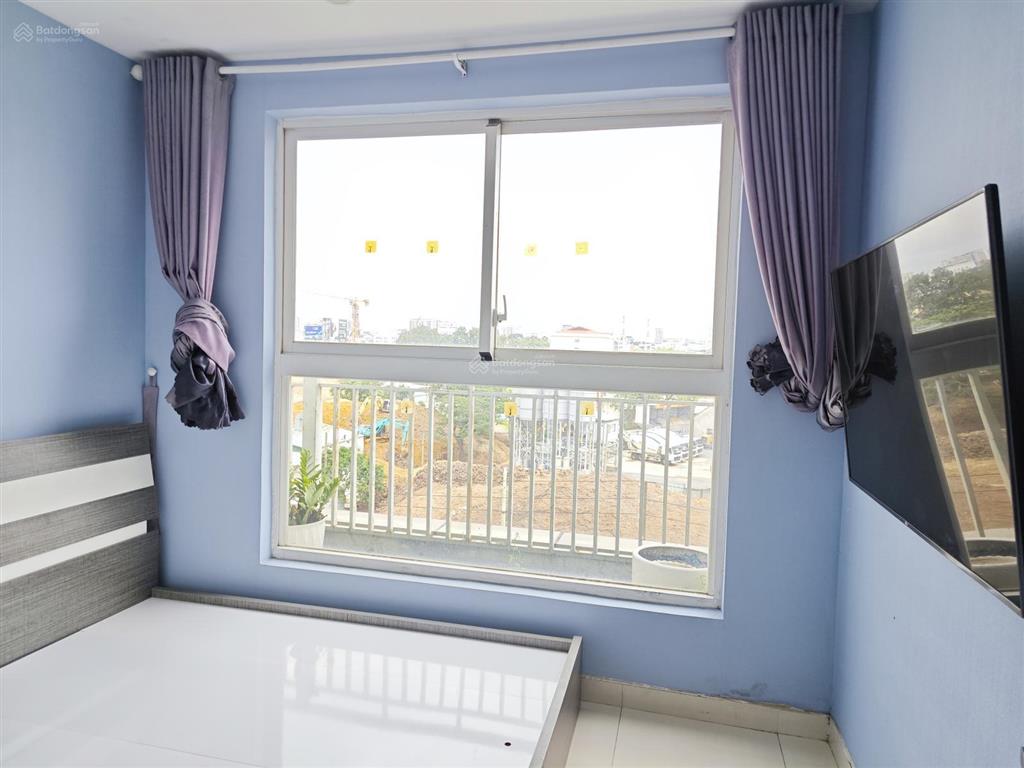Cho thuê căn hộ cộng hòa garden, căn góc giá 14, full nội thất.  0964 998 ***