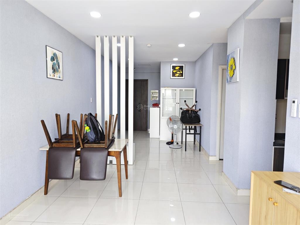 Cho thuê căn hộ cộng hòa garden, căn góc giá 14, full nội thất.  0964 998 ***