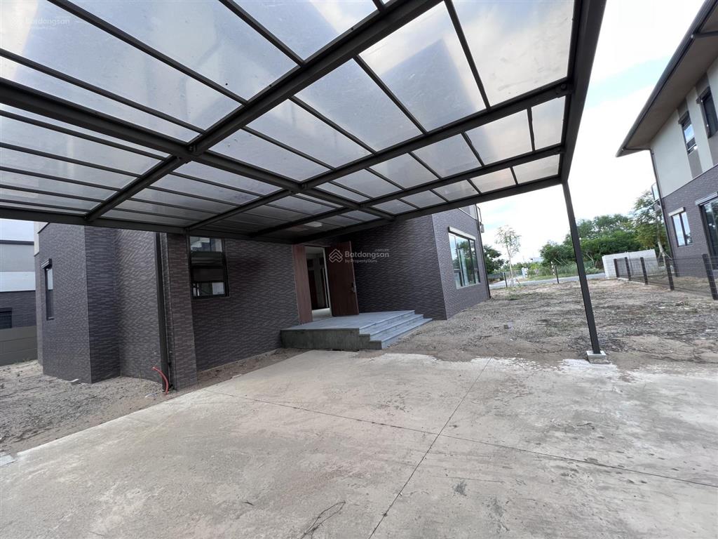 Biệt thự waterpoint 540m2 sân rộng nhà xây sẵn