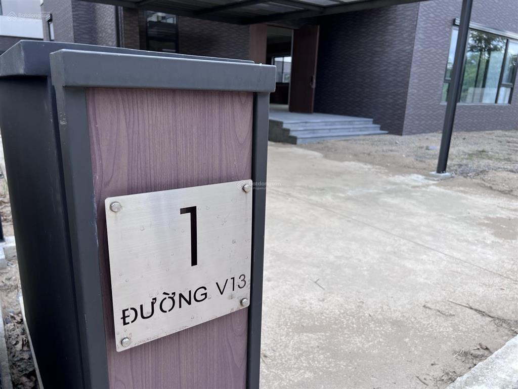 Biệt thự waterpoint 540m2 sân rộng nhà xây sẵn