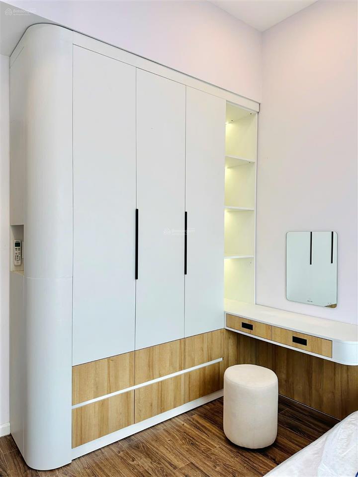 Cần bán căn 56m2 mizuki park có nội thất