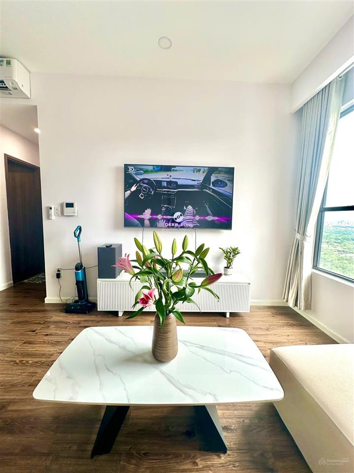 Cần bán căn 56m2 mizuki park có nội thất
