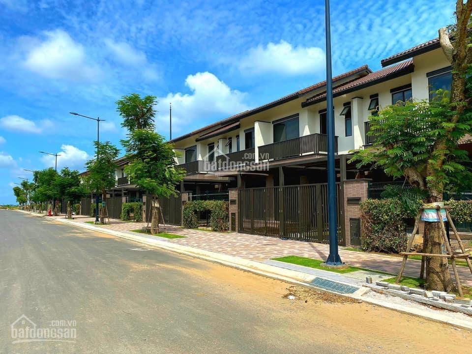 Đất dự án waterpoint 90m2 xây được nhà phố có sân vườn. đt 0939 022 ***