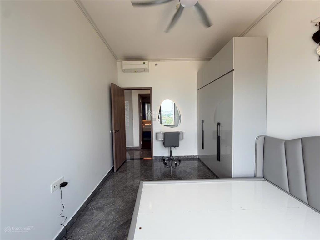 Cần chuyển nhượng căn hộ panorama mizuki nội thất đẹp 86m2