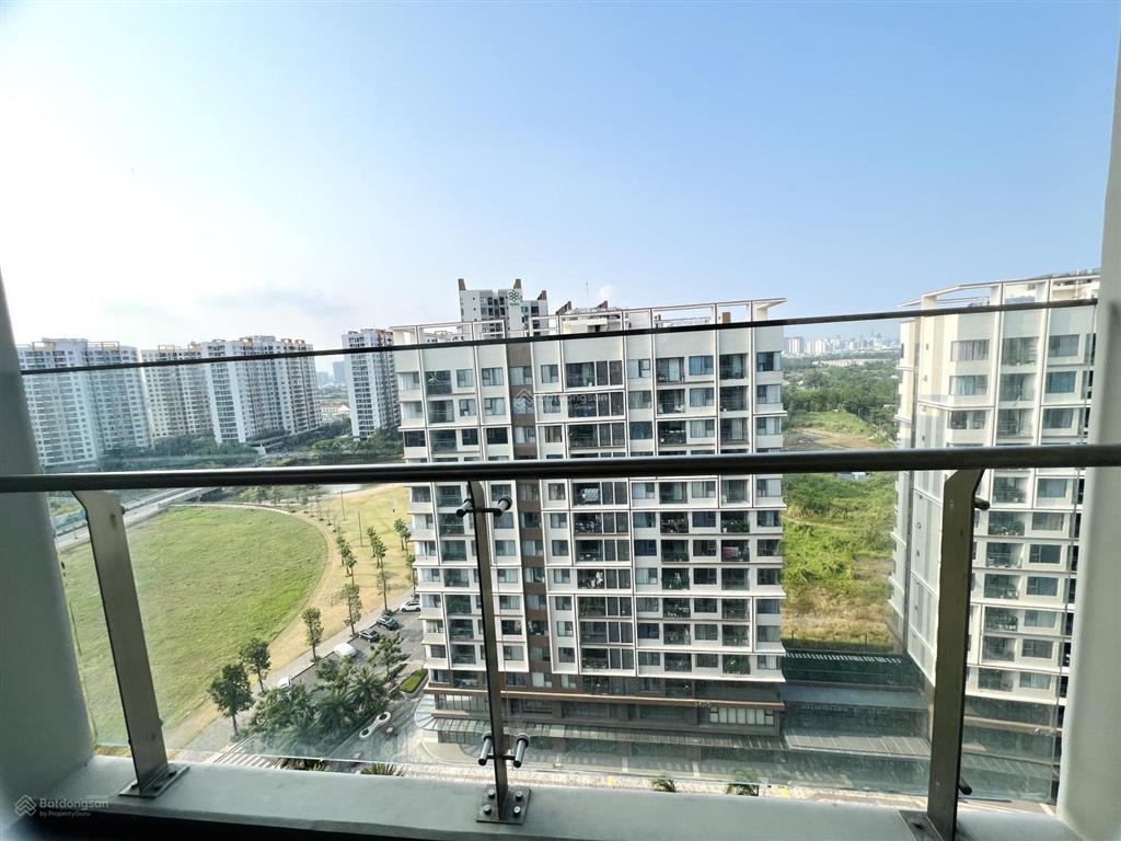 Cần bán căn 61m2 block panorama mizuki lầu cao view thoáng