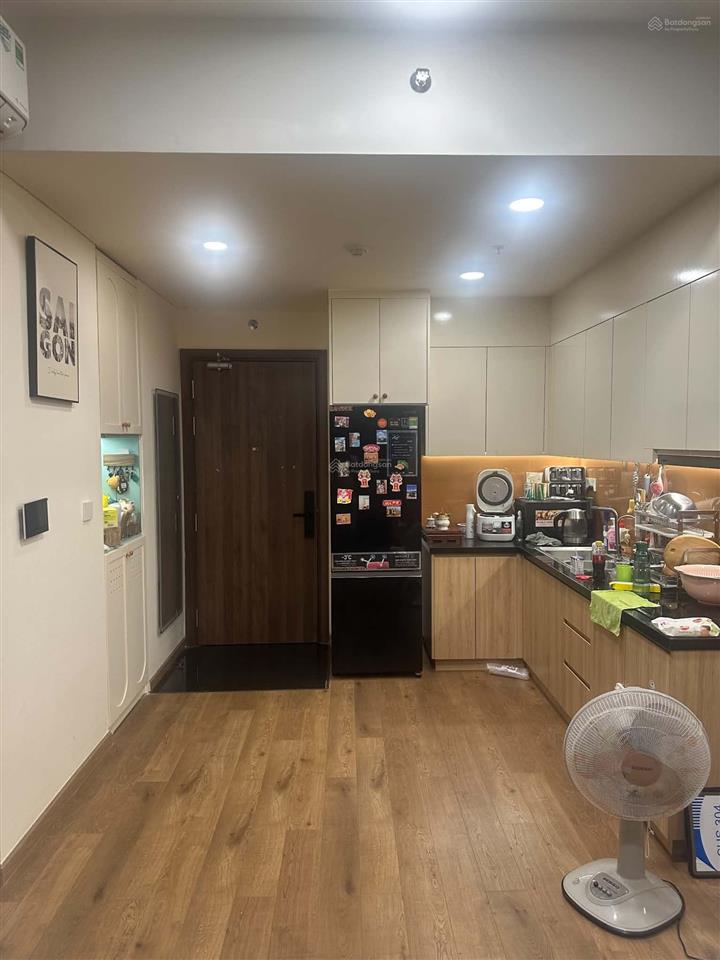 Cần bán căn 60m2 có ban công hướng mát cc mizuki park