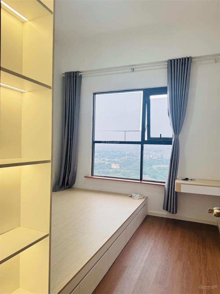 Bán căn 56m2 cc mizuki park có nội thất