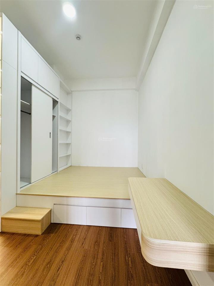 Bán căn 56m2 cc mizuki park có nội thất
