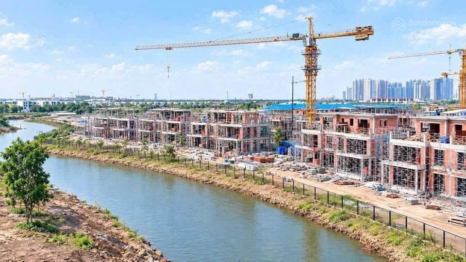Sở hữu ngay nhà phố izumi canaria chỉ với 10% ký hđmb mua giá gốc cđt từ 7.6 tỷ