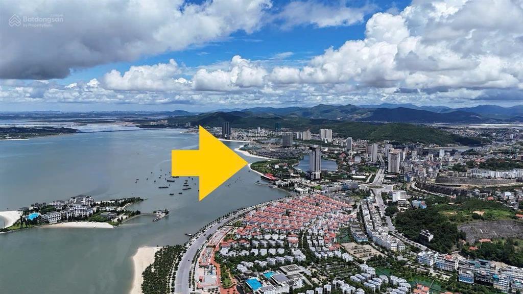 Chính chủ gửi bán lô đất khách sạn mặt biển bãi cháy, vịnh hạ long. giá rất thiện chí ạ
