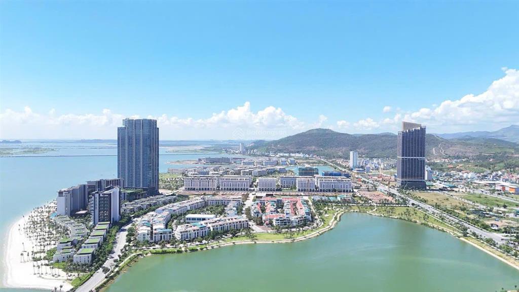 Đất khách sạn view vịnh hạ long, trung tâm bãi cháy ,sổ lâu dài, hàng hiếm đầu tư.