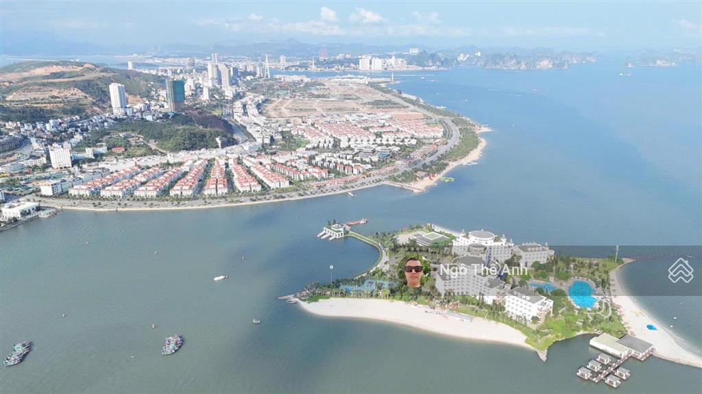 Chưa đến 19 tỷ sở hữu khách sạn 15 phòng mặt đường hạ long, trung tâm khu du lịch bãi cháy