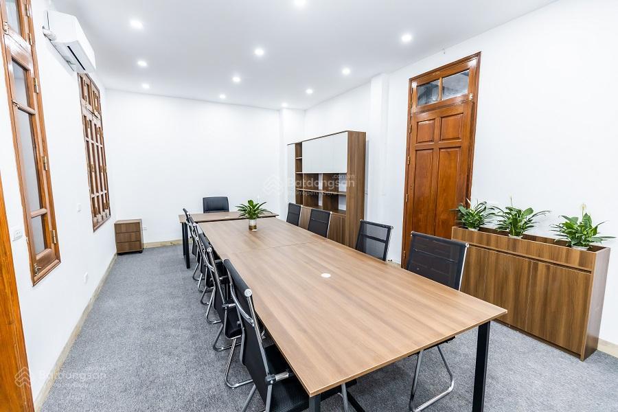 Cho thuê văn phòng  tòa hưng phát  dt 21m2 tùy phòng, tùy tầng  theo nhu cầu