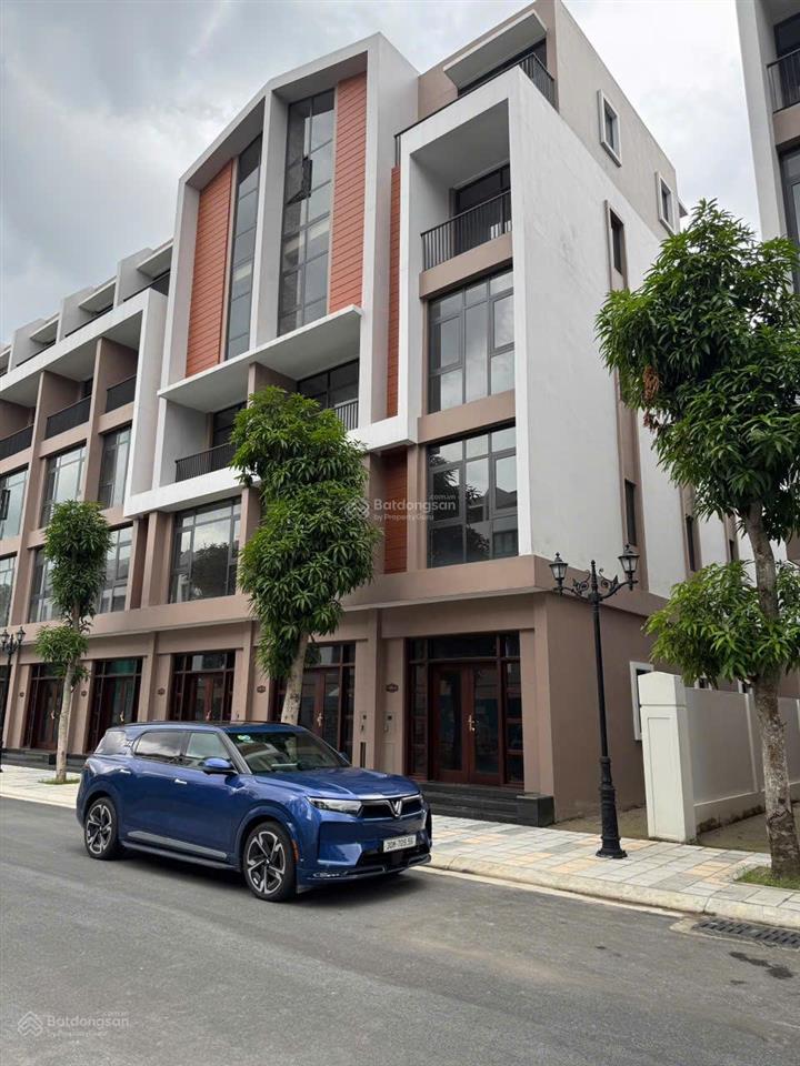 Bán liền kề ad19  vin 3, dt 64m2 kt 4x16m giá 10,5 tỷ,  0979 309 ***