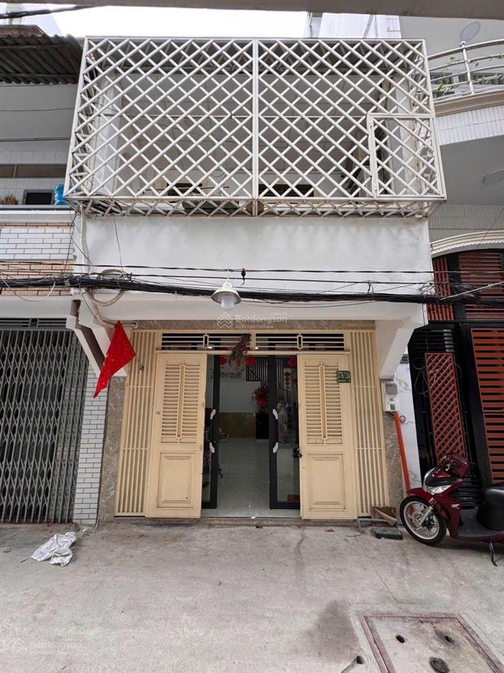 Bán nhà q. 3, 42,5 m2, 1 lầu, 2pn, 2wc, ntcc, giá bán 9 tỷ