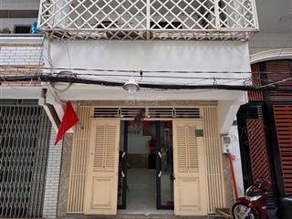 Bán nhà q. 3, 42.5 m2, 1 lầu, 2pn, 2wc, ntcc, giá bán 9 tỷ