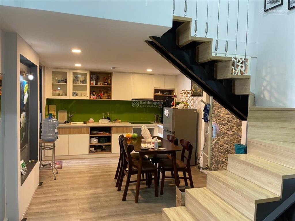 Bán gấp căn hộ la astoria 2, diện tích 89m2, 3pn, giá tốt thị trường chỉ 4,5 tỷ.