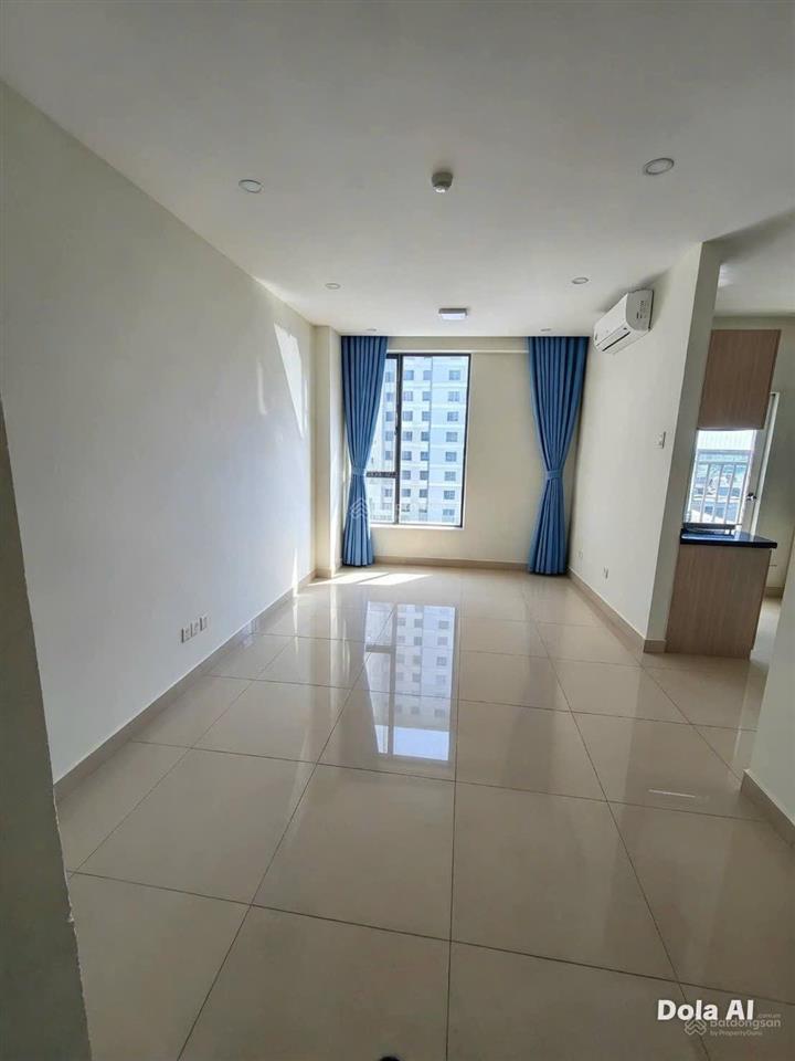 Cho thuê căn hộ la astoria 61m2 2pn và 2wc, nội thất cơ bản, giá 10,5 triệu