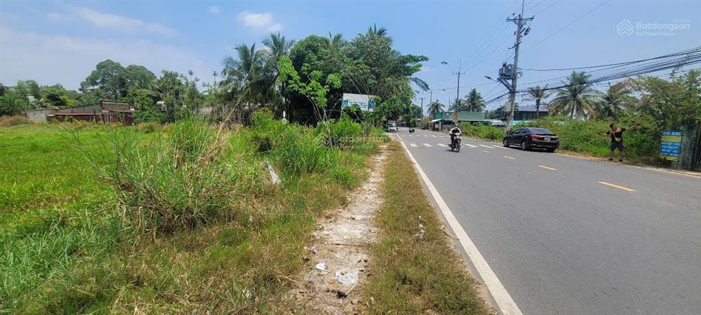Lô góc 2 mặt tiền hùng vương phước an giá rẻ hơn trong hẻm 0375 019 ***