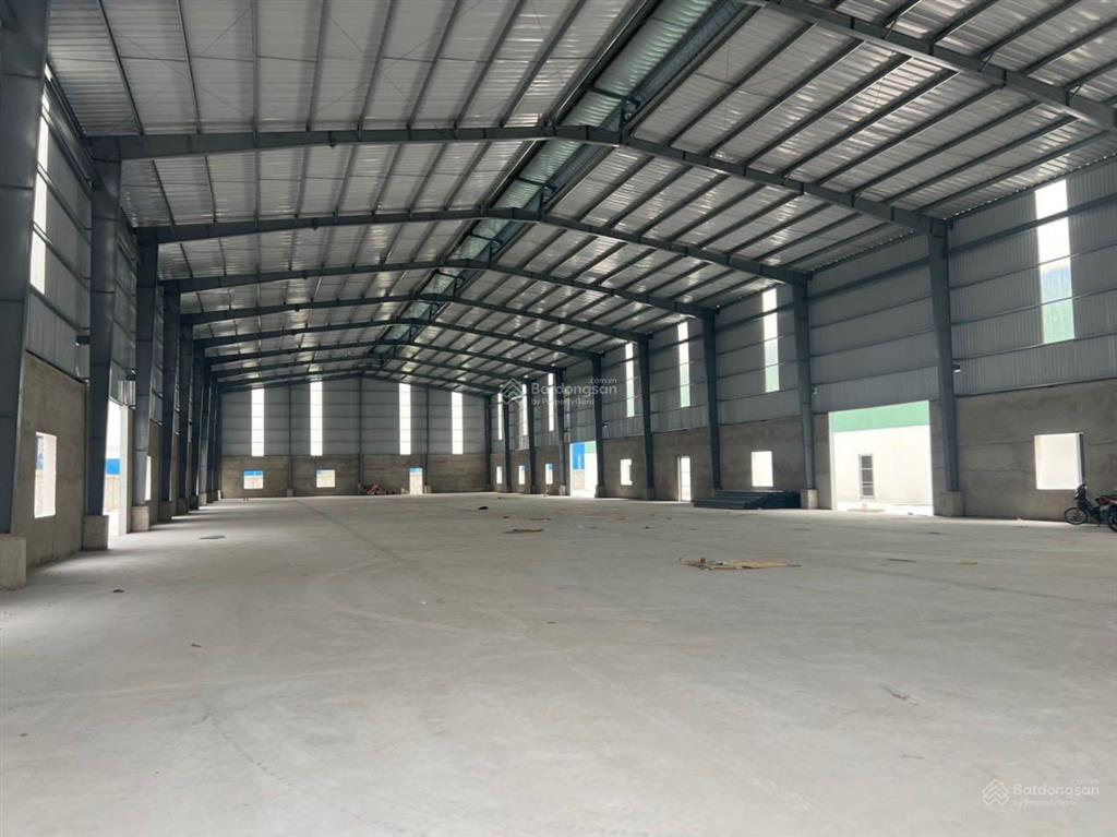 Cho thuê xưởng kcn xuyên á hoàng gia đức hoà 1500m2