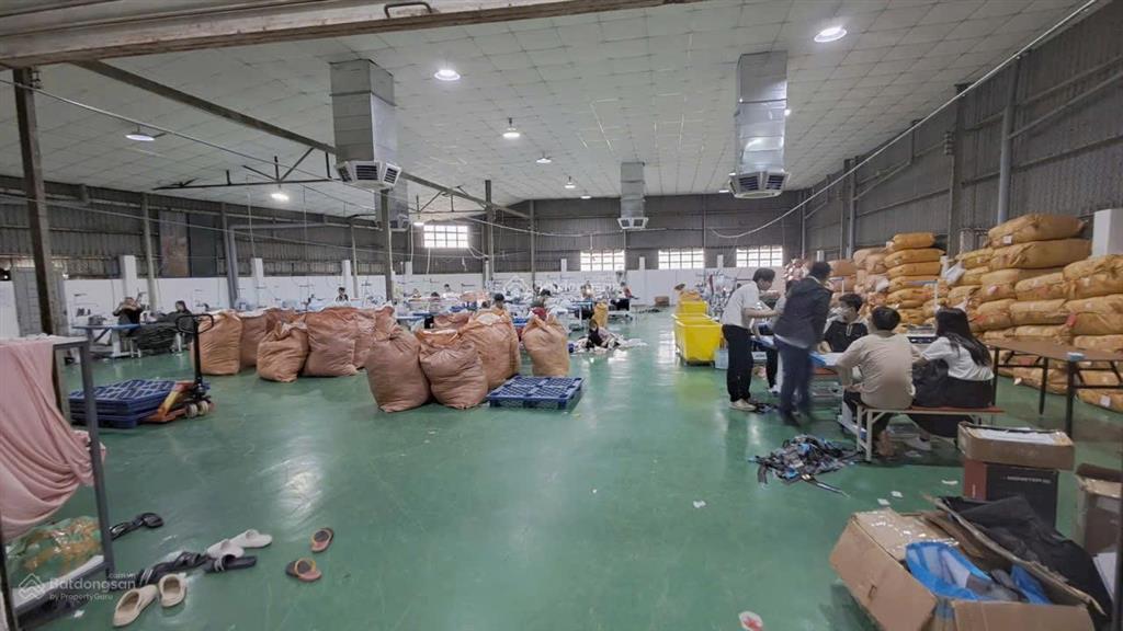 Cho thuê 5000m2  xưởng tiêu chuẩn  pccc tự động .