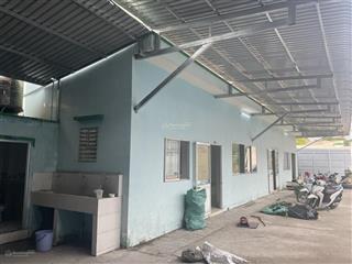 Chính chủ cho thuê 1300m2 kho xưởng