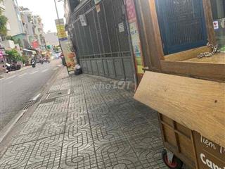 Cho thuê mặt bằng bán chiều