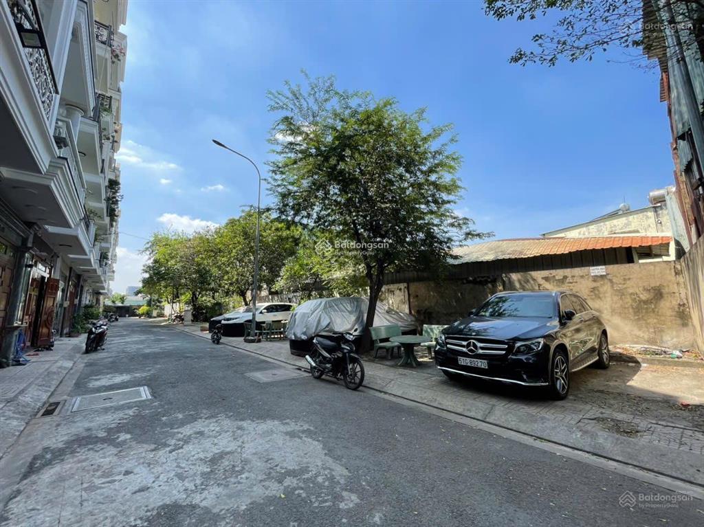 Bán nhà 4 tấm khu vip đường lê trọng tấn, view công viên, hẻm 8m có lề, dt 4.5 x 12m, giá 8,25 tỷ