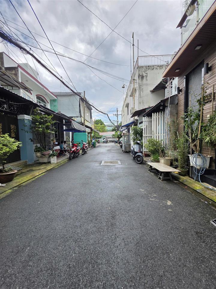 Bán nhà đường thạch lam, phường hiệp tân, quận tân phú. (dt 4x21m cấp 4). giá 8.9 tỷ