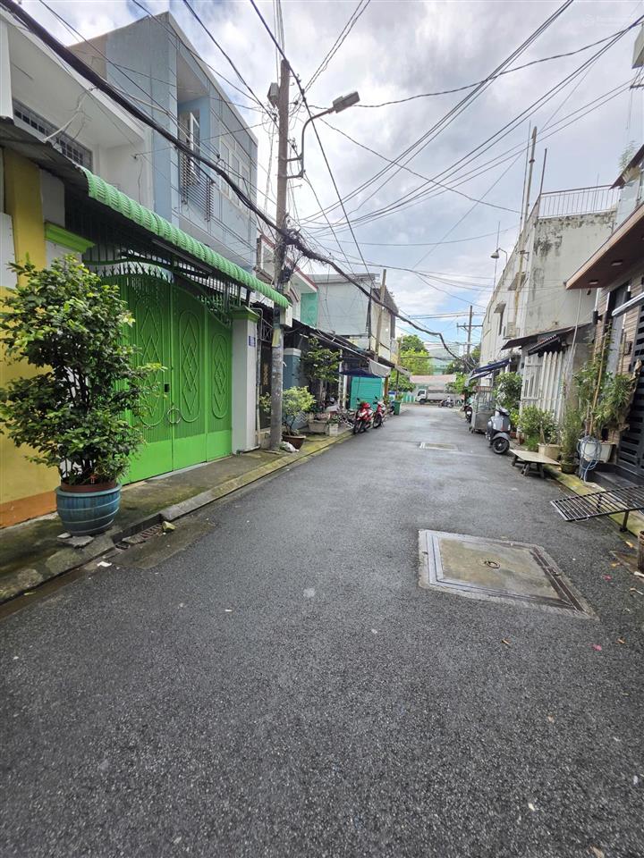 Bán nhà đường thạch lam, phường hiệp tân, quận tân phú. (dt 4x21m cấp 4). giá 8.9 tỷ