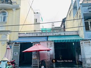 Hẻm 10m đường tân sơn nhì, quận tân phú. (dt 9x18m cấp 4). giá 25 tỷ