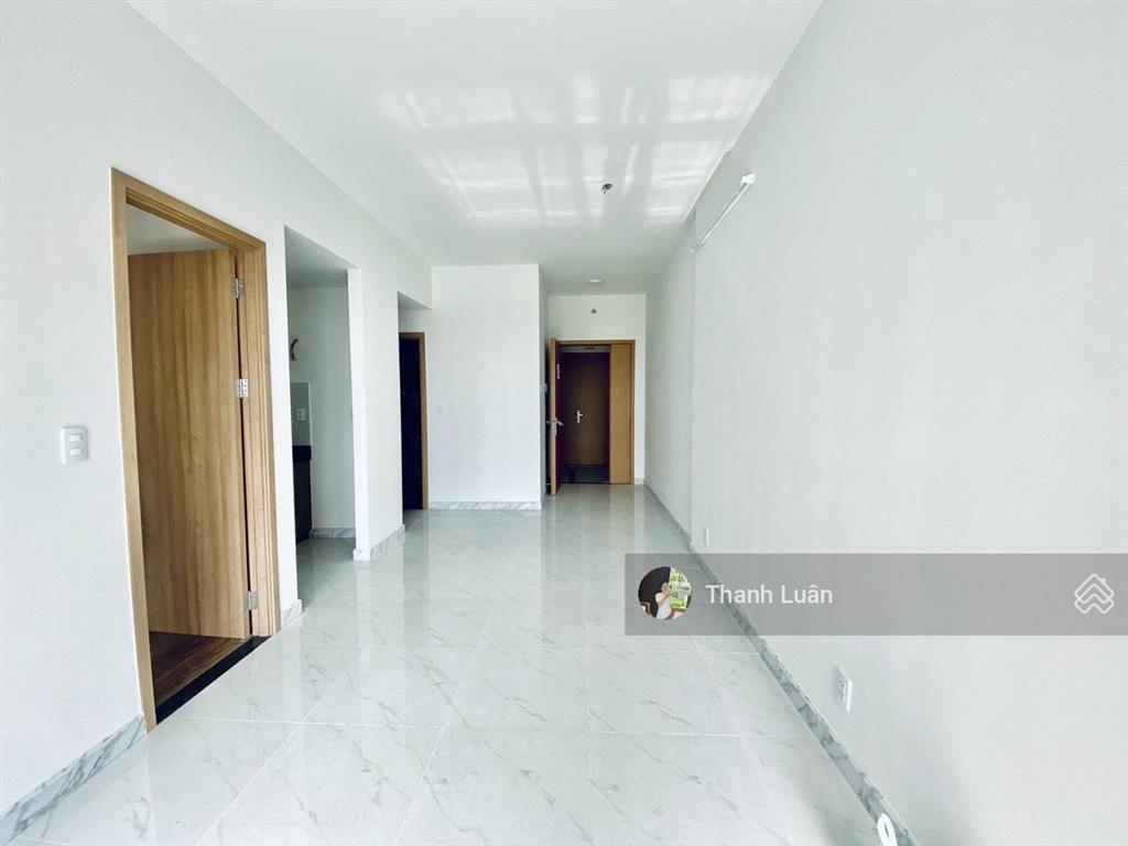 Chính chủ cần bán căn 62m2 hướng đông nam giá 3,1 tỷ đã có sổ hồng