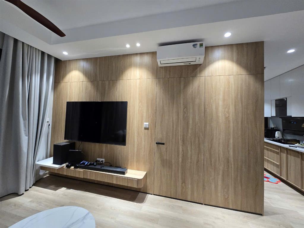 Đúng giá  đúng căn. chính chủ chuyển nhượng căn 2pn 74m2 view đb full nội thất giá 3.75 tỷ