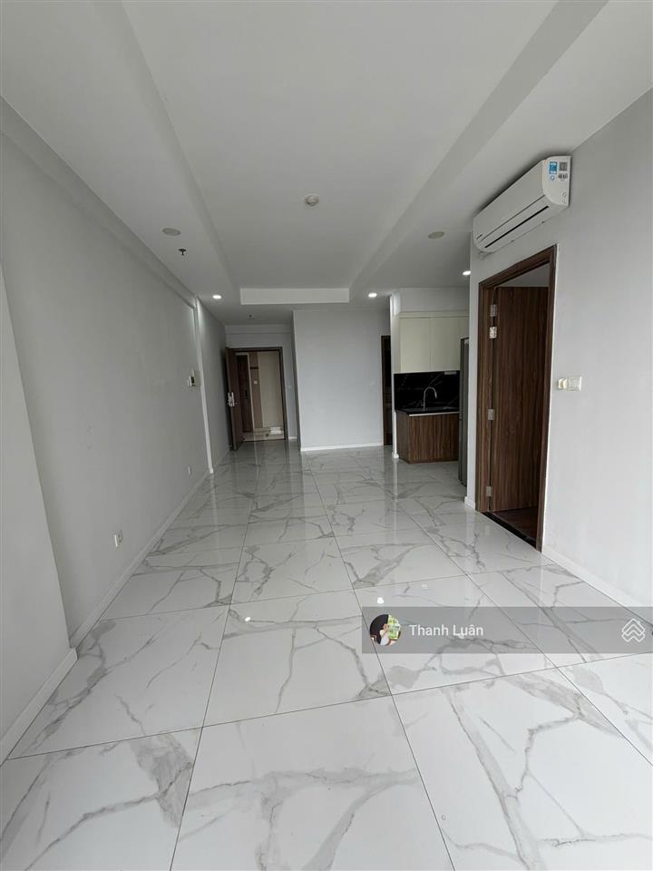 Flora novia cho thuê căn 81m2 2pn2wc nhà có 2 máy lạnh rèm bếp nội thất cơ bản ở được ngay