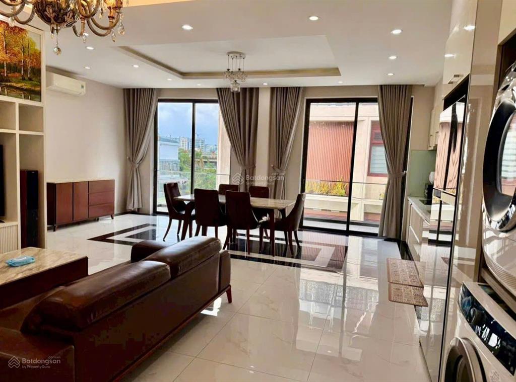 Chuyển nhượng bt phong cách âu đảo nổi cẩm lệ, sở hữu tầm view vĩnh viễn trực diện sông cẩm lệ