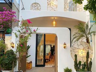 Chỉ với hơn 12 tỷ sở hữu ngay mini villas mới 100% biển mân thái, dòng tiền 45 triệu/tháng