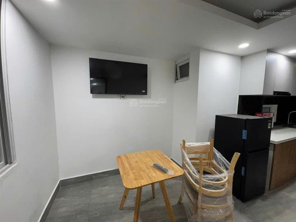 Dòng tiền thu nhập 1 tỷ 560 triệu một năm  bán tòa chdv ngay trung tâm phố tây an thượng