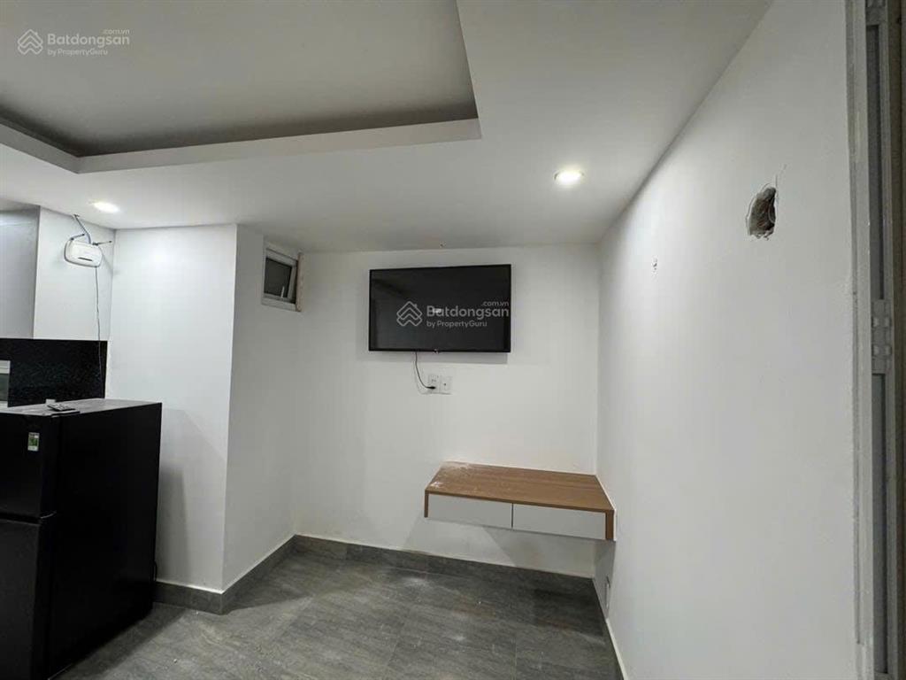 Dòng tiền thu nhập 1 tỷ 560 triệu một năm  bán tòa chdv ngay trung tâm phố tây an thượng