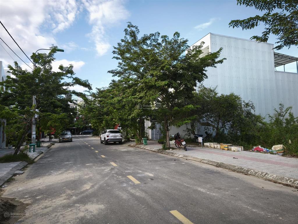 Giảm giá sâu bán gấp mt hói kiểng 14 kđt nam hoà xuân đà nẵng  105m² không dính cống trụ